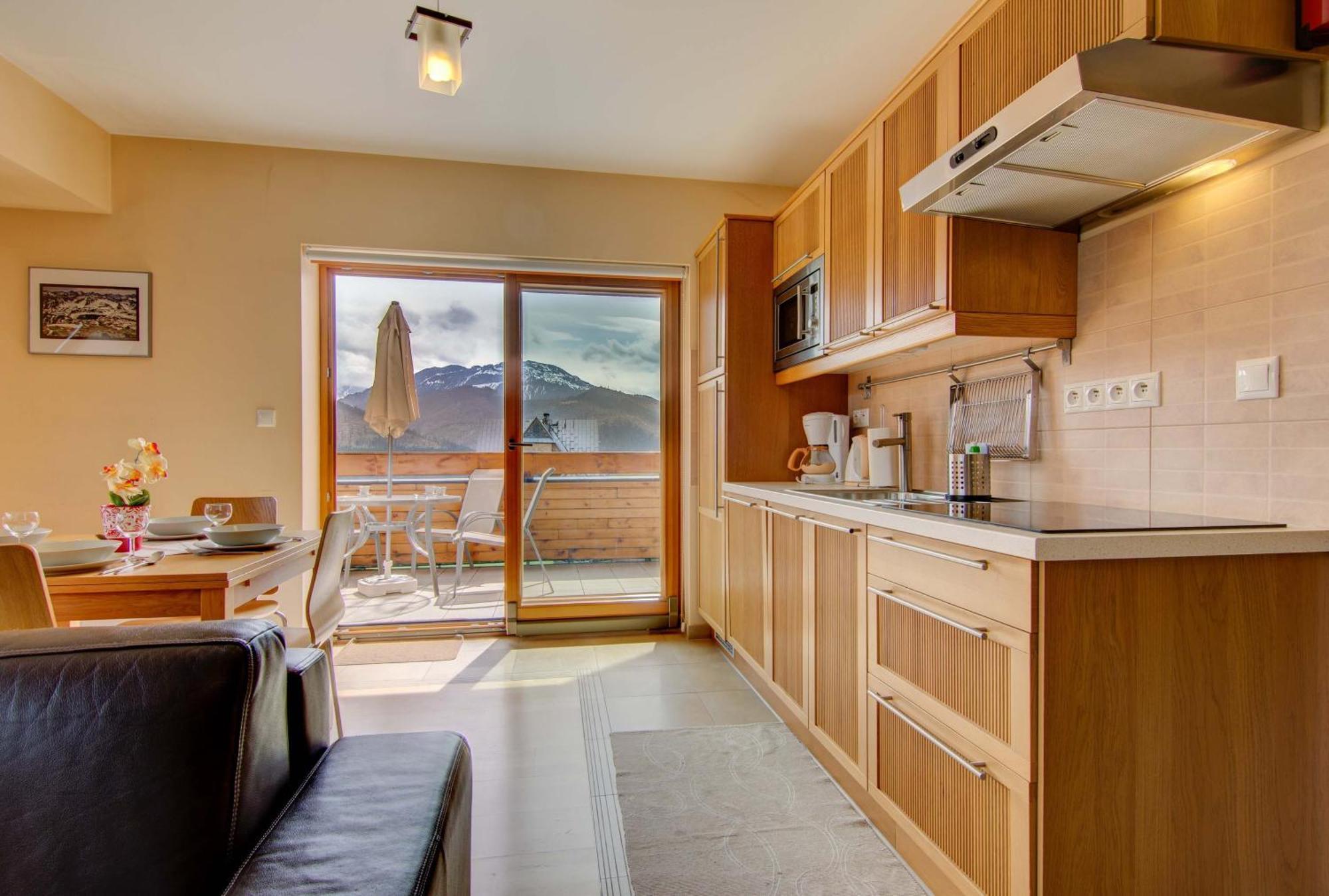 Апартаменти Apartament Bazylia Zakopane Косьцелісько Екстер'єр фото